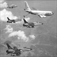 24 x36 Galéria poszter, F-105D Thunderchief KC-135A Stratotanker vietnami háború 1965