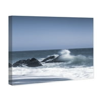 Wynwood Studio Sautical and Coastal Wall Art vászon nyomatok 'Curro Cardenal - Breaking Wave Love' Coastal - Kék, Brown