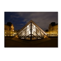 Védjegy Szépművészet Louvre Pyramid vászon művészet, Michael Blanchette Photography