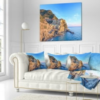 Designart Manarola Village Cinque Terre Olaszország - Seashore Dobás Párna - 16x16